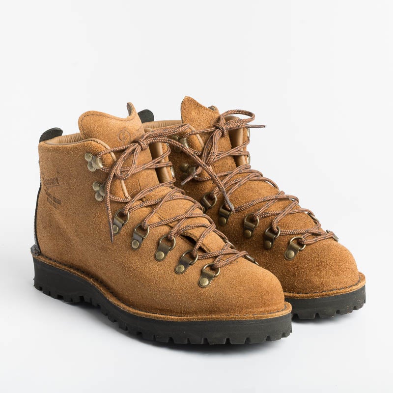 Danner 2025 suede boots