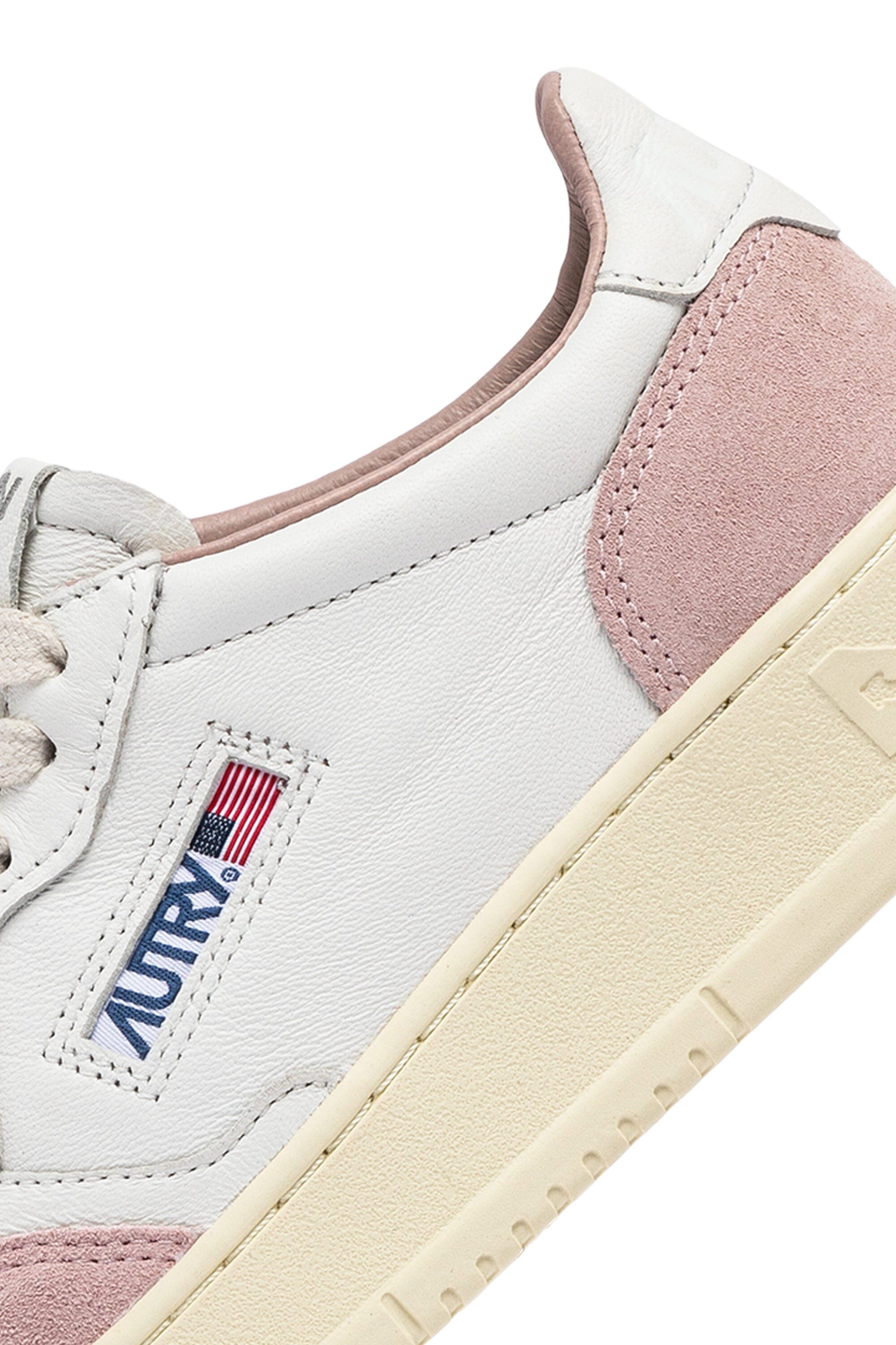 AUTRY - AULW GS36 - Sneakers - LOW WOM SUEDE LEAT - Bianco Rosa Scarpe Donna AUTRY - Collezione donna 