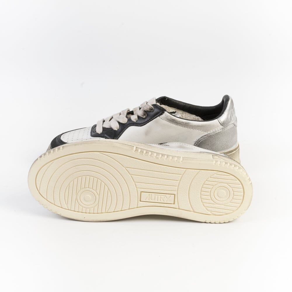 AUTRY - AVLW SV11- Sneakers LOW WOM LEAT - Vintage Edition - Black Silver Scarpe Donna AUTRY - Collezione donna 