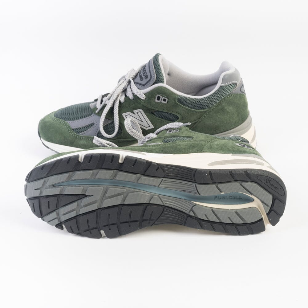 NEW BALANCE - Sneakers - U991GR2- Verde Scarpe Uomo NEW BALANCE - Collezione Uomo 