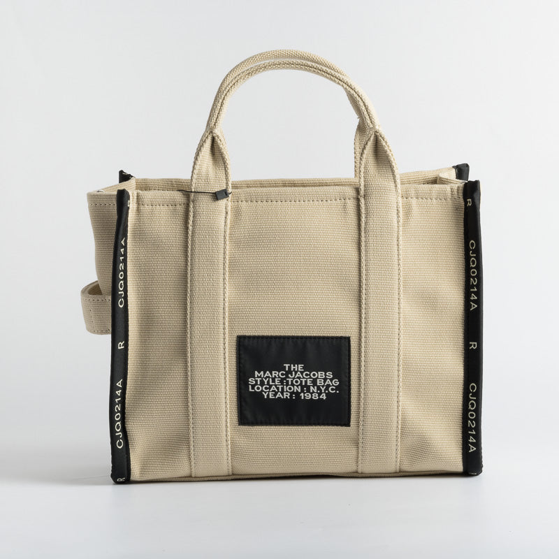 ＭarcＪacobs tote bag warm purchases sand