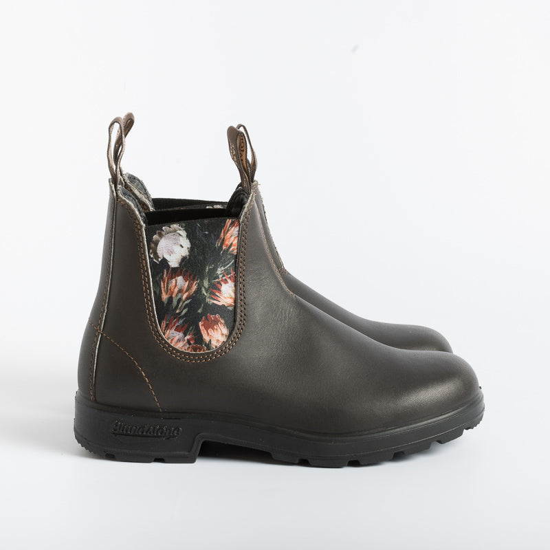 Blundstone store in offerta